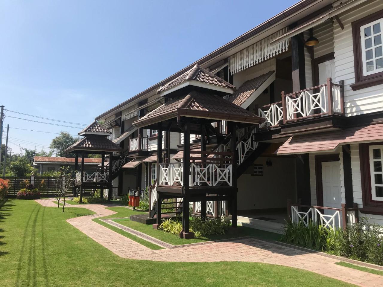 Silver Lake Hotel Nyaung Shwe Exterior foto